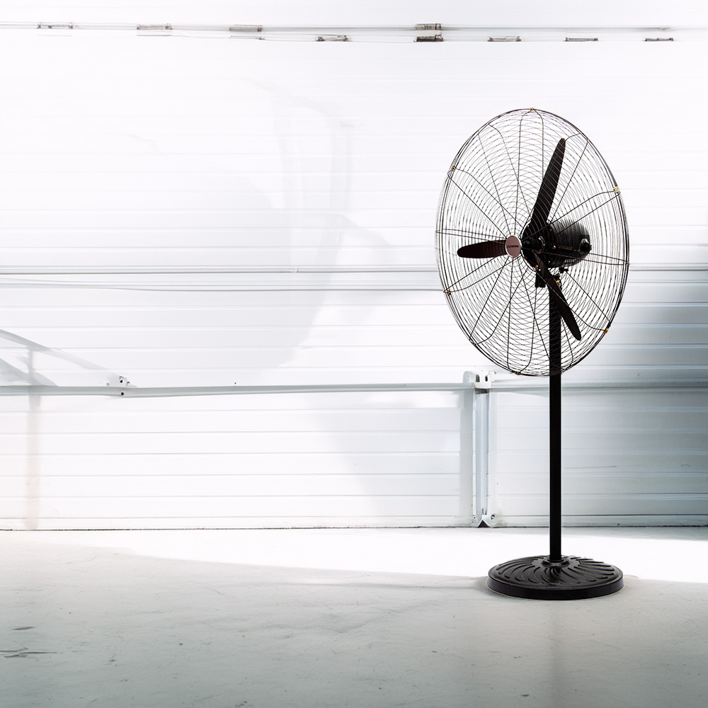 Ventilador Industrial 30'' Vitta 2 En 1 Pie/ Pared 200w 3 76.2 Cm Negro Plástico 3