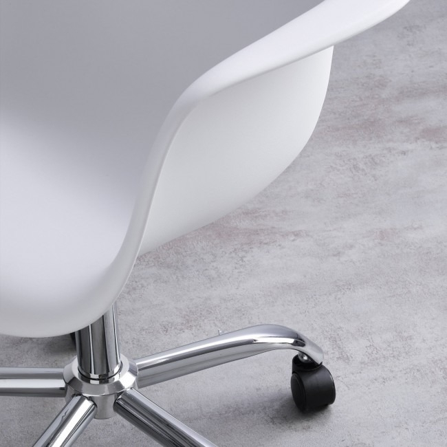 Sillon Silla Oficina Garden Life Eames Giratorio Con Ruedas.