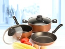 Batería De Cocina Set De Ollas + Sartén 3 Piezas Dorado