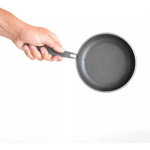 Sarten De Hierro 15 Cm Master Chef Mc00mfsar15 Negro